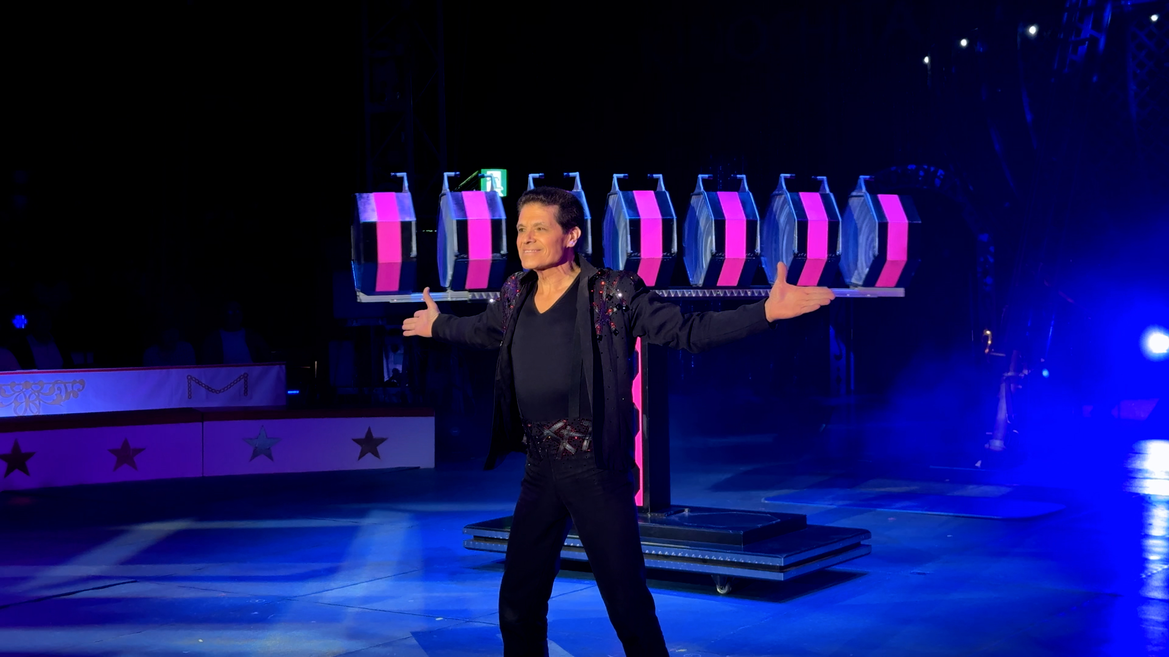 The Goncalves Illusion Show | Kinoshita Circus