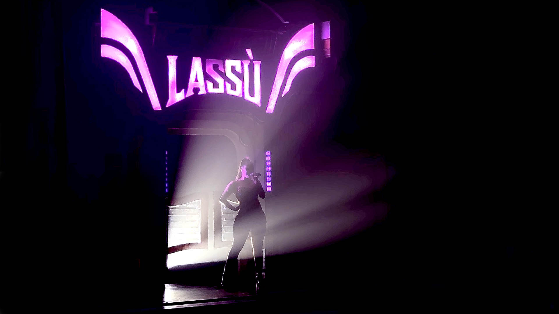Show Opening | LASSÚ